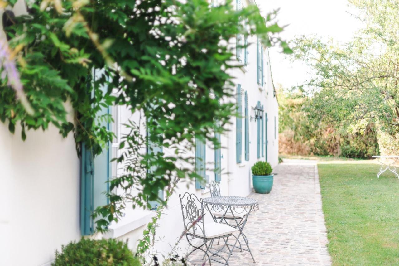 Domaine De Jouarre Acomodação com café da manhã Exterior foto